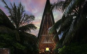 Mӧvenpick Resort Kuredhivaru Maldives