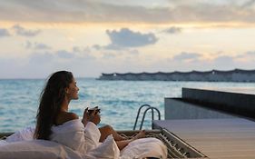 Mӧvenpick Resort Kuredhivaru Maldives